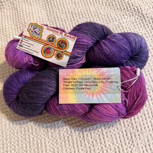 Groovy Hues Fiber Purple Pain Merino Wool Silk Knitting Crochet Yarn 2 Skeins